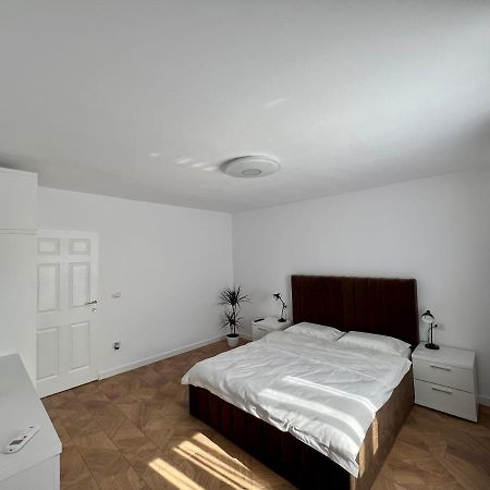 Ancodirect Apartments Rădăuţi Esterno foto